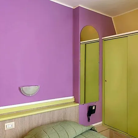 Arco Romana 3* Милан