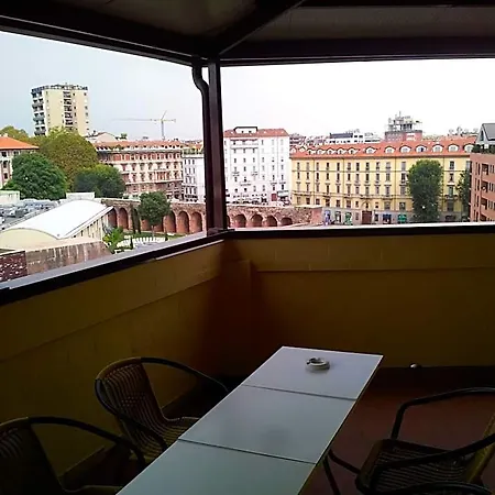 Hotel Arco Romana