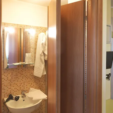 Arco Romana Hotel