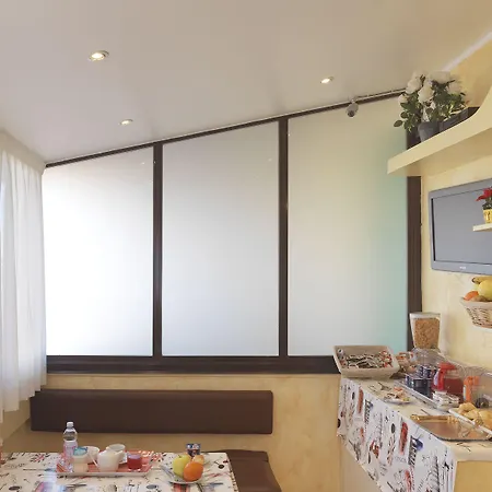 Arco Romana Hotel 3*