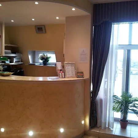 Arco Romana Hotel